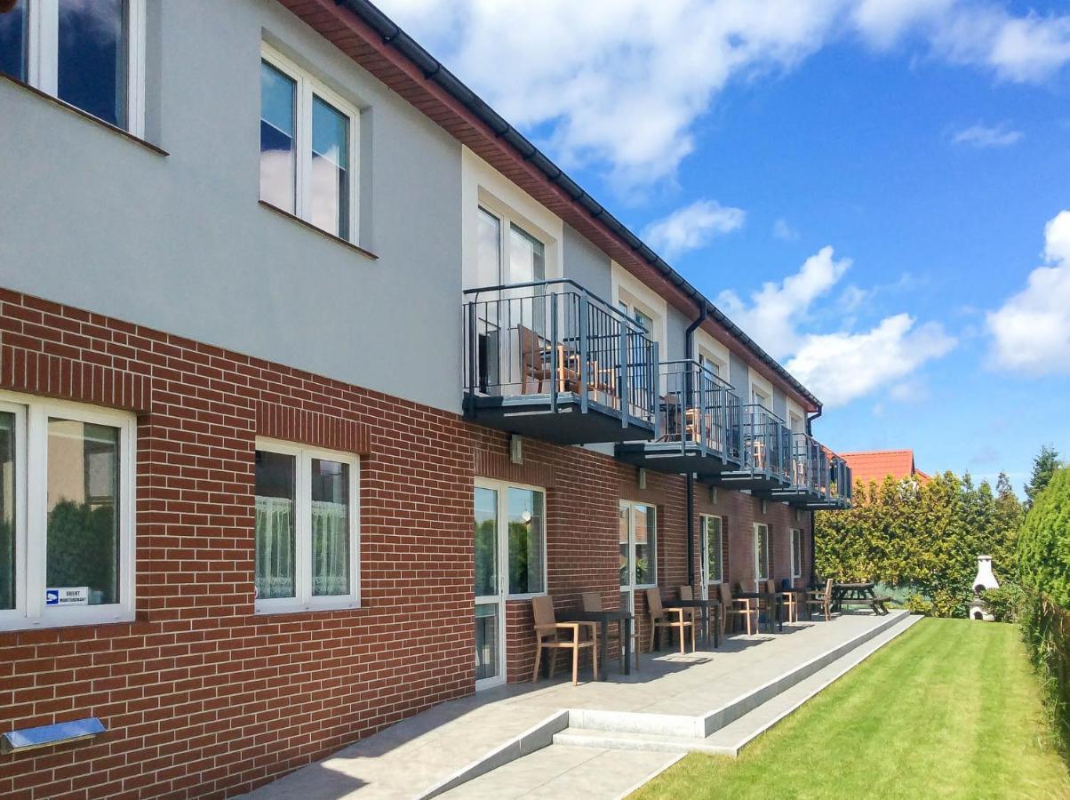 Awenturyn - Pokoje Apartamenty Noclegi Grzybowo Grzybowo  Exterior photo